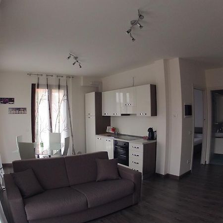 Il Nuovo Palazzotto Apartment Stresa Cameră foto