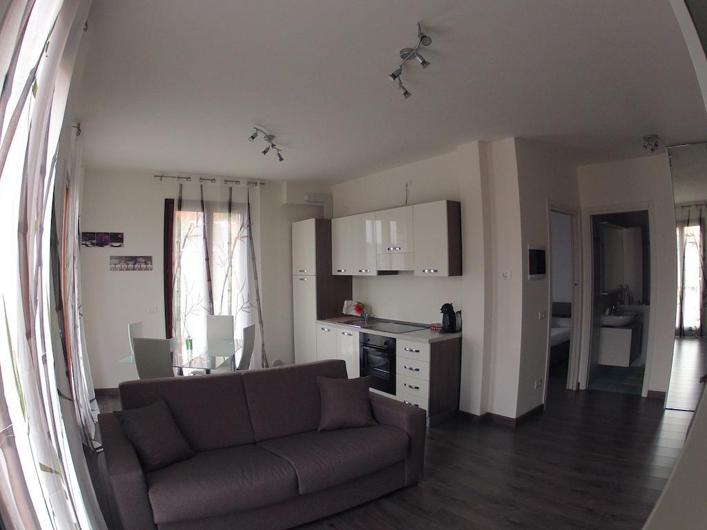 Il Nuovo Palazzotto Apartment Stresa Cameră foto